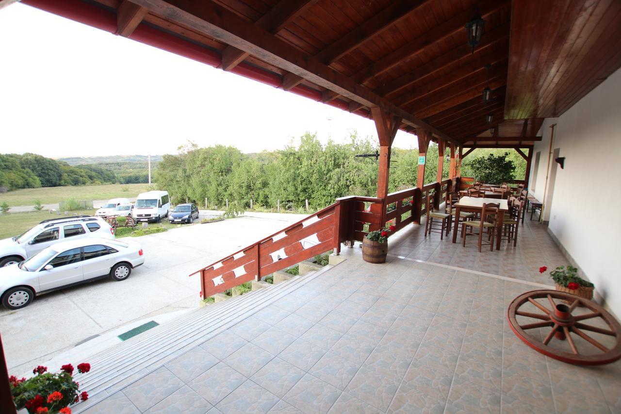 Panorama Cehu Silvaniei Exterior photo